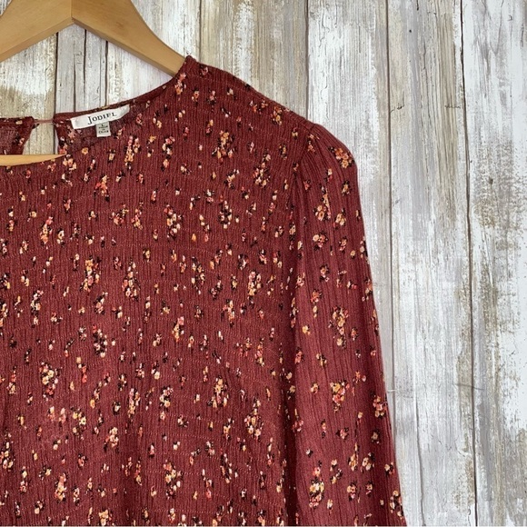 Jodifl Make This Moment Red Floral Blouse - Picture 3 of 6